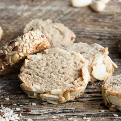 FROLLINI ALLE MANDORLE E CARDAMOMO GLUTEN FREE 